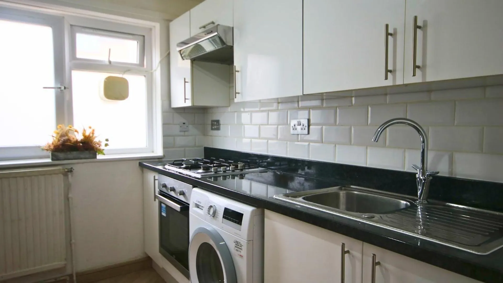 Modern Flat In The Heart Of East London Apartment 0*,  United Kingdom